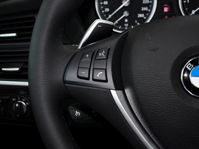 宝马(进口)  3.0T 方向盘左侧