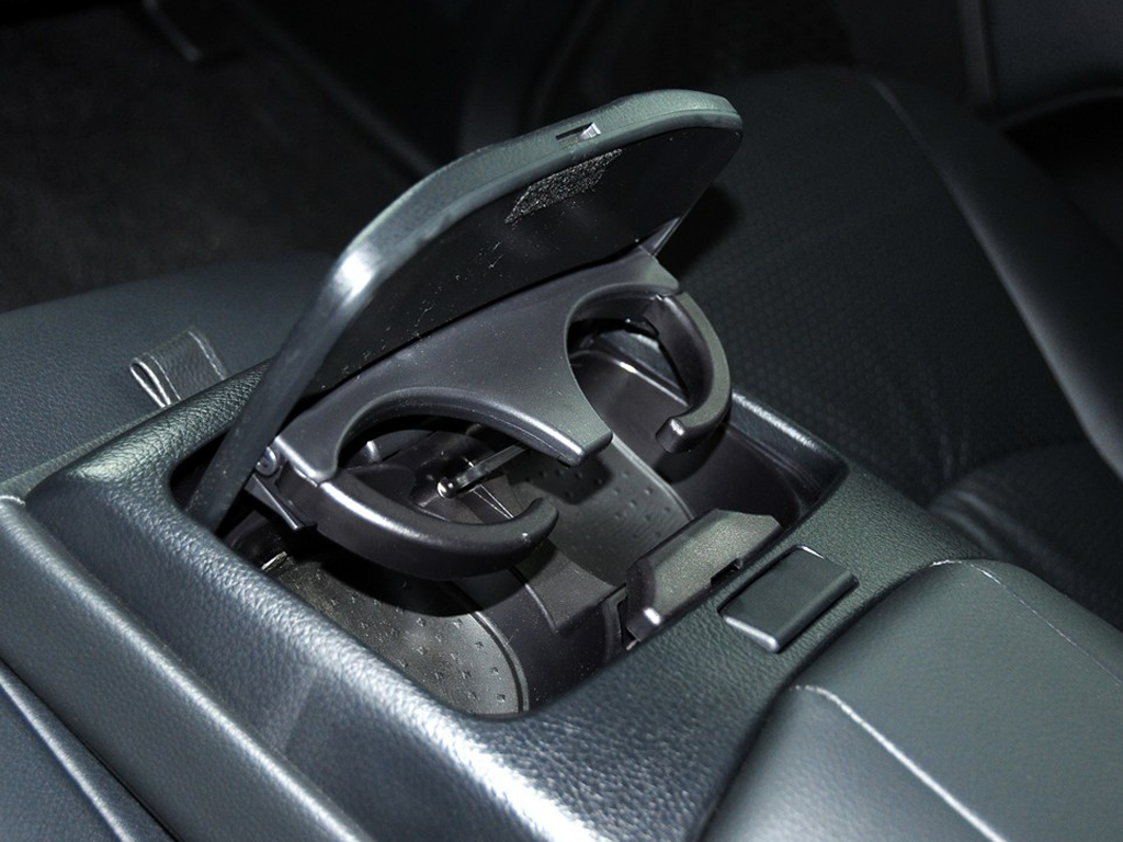 起亚(进口) 3.8L 自动