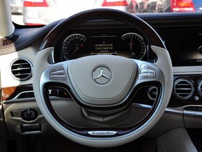 奔驰(进口)  S400L 3.5L AT 方向盘整体