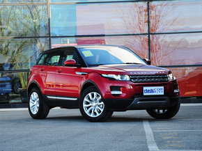 路虎  2.0T 车辆右侧45度角