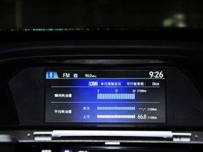 广汽本田  2.4L LX CVT 中控仪表台上方