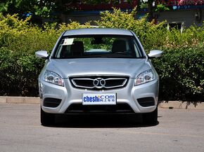 北京汽车(绅宝)  1.5L 手动 车头正面视角