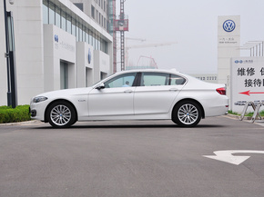 华晨宝马  528Li 车辆左正侧视角