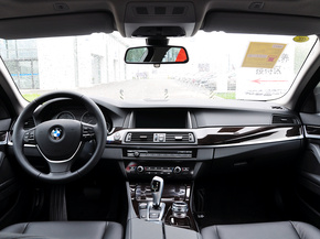 华晨宝马  528Li 中控台整体