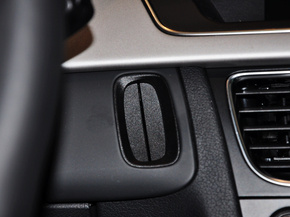 一汽奥迪  45 TFSI quattro 车辆点火开关特写