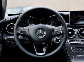 北京奔驰  C 200 L 方向盘整体