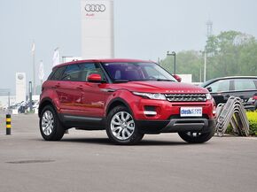 路虎 2.0T 车辆右侧45度角