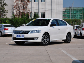 上海大众  1.4TSI DSG 车辆左前45度视角