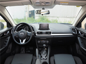 长安马自达  三厢 1.5L 手动