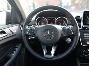 奔驰(进口)  GLE 方向盘