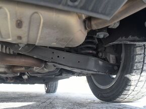 一汽奥迪  40TFSI 右后悬架