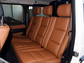 奔驰(进口) G 第二排座椅