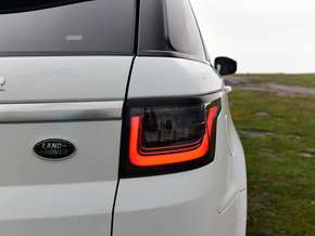 路虎 右后尾灯