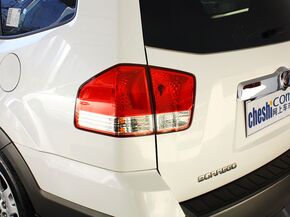 起亚(进口)  3.8L 自动 车辆左后大灯45度视角