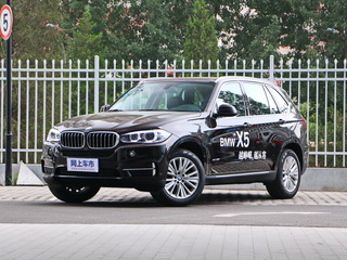 宝马(进口)  xDrive28i 左前正45度