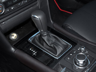 长安马自达  三厢 换挡杆