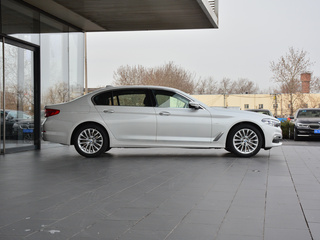 华晨宝马 525Li 正右侧