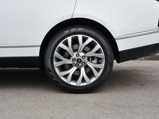 路虎  5.0 V8 SC AB