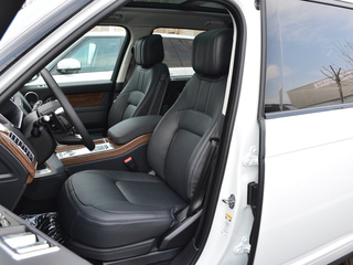 路虎  3.0 V6 SC Vogue SE 前排座椅