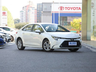 广汽丰田  185T CVT科技版 右前正45度