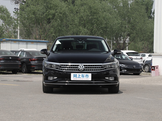 一汽-大众  330TSI DSG 正前