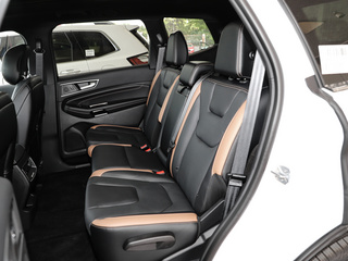 长安福特  EcoBoost 245 四驱尊锐型 第二排座椅