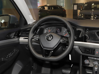 一汽-大众  1.5L 方向盘