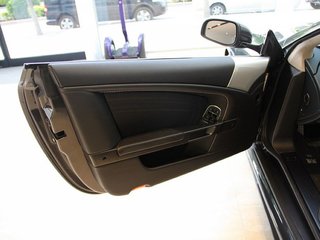 阿斯顿-马丁 DBS volante 中控局部