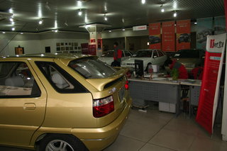 东风雪铁龙 富康 2008款 尾翼 