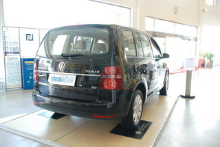 大众(上汽) 新途安 右后45度俯视 