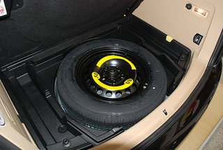 大众(上汽) 新途安 后备胎 