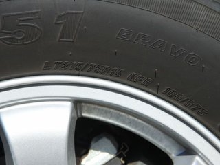 郑州日产 锐骐多功能商用车