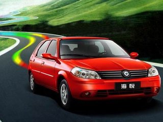 上海华普 海悦两厢