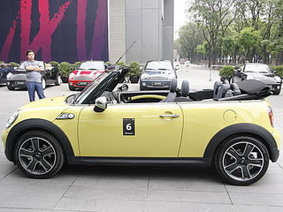 MINI CABRIO实拍图