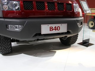 北汽B40