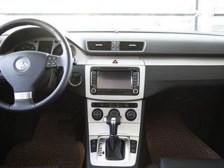 一汽-大众 迈腾 2011款中控