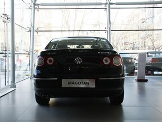 一汽-大众 迈腾 2011款