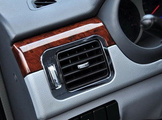 川汽野马 野马F99中控局部