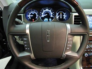 林肯 MKZ 中控局部