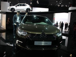 DS4实拍图
