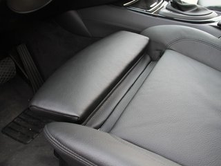 新1系 双门轿跑 局部