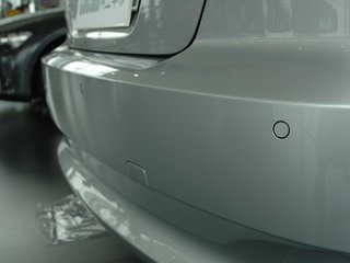 德国宝马 3系 第五代 倒车雷达 