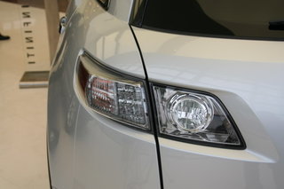 无限(英菲尼迪) FX 左尾灯部分 