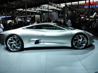 捷豹C-X75实拍图