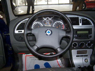 华普 海尚三厢 特写 