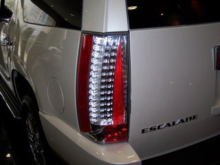 凯迪拉克 凯雷德Escalade 左尾灯部分 