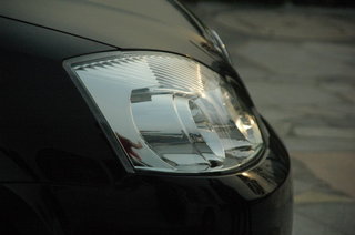 吉利 远景 右大灯部分 