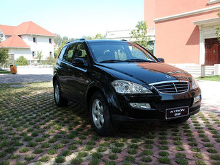 韩国双龙 享御KYRON