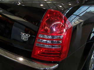 克莱斯勒 300C 2007款 右尾灯部分 