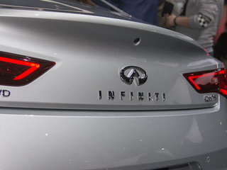 英菲尼迪Q60图片